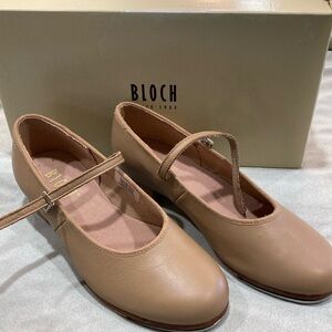 NEW Bloch Tap Shoes